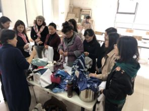 指尖生花，文化相融——记国际文化交流学院女教工扎染体验活动