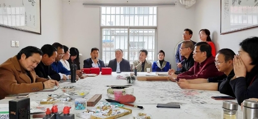 汉中市赤土岭文化交流协会举行“抗疫”线上朗诵活动总结表彰会\\n——以声为戈，共筑抗疫文化防线